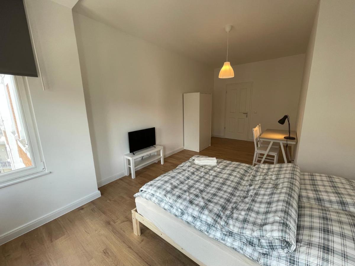 Boutique Hotel Pension Luisengruen Kueche 1Gbs Wlan Netflix Disney Magentatv Chemnitz Extérieur photo