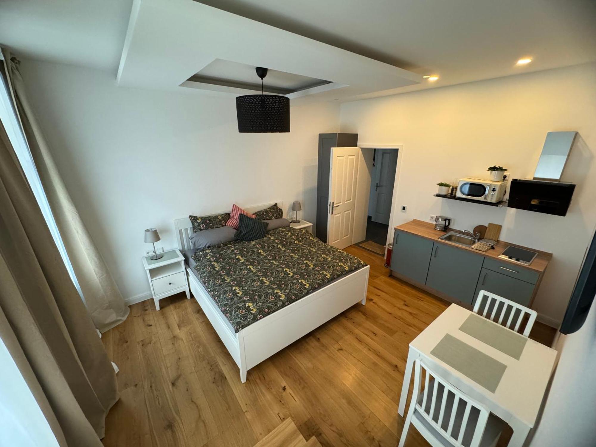 Boutique Hotel Pension Luisengruen Kueche 1Gbs Wlan Netflix Disney Magentatv Chemnitz Extérieur photo