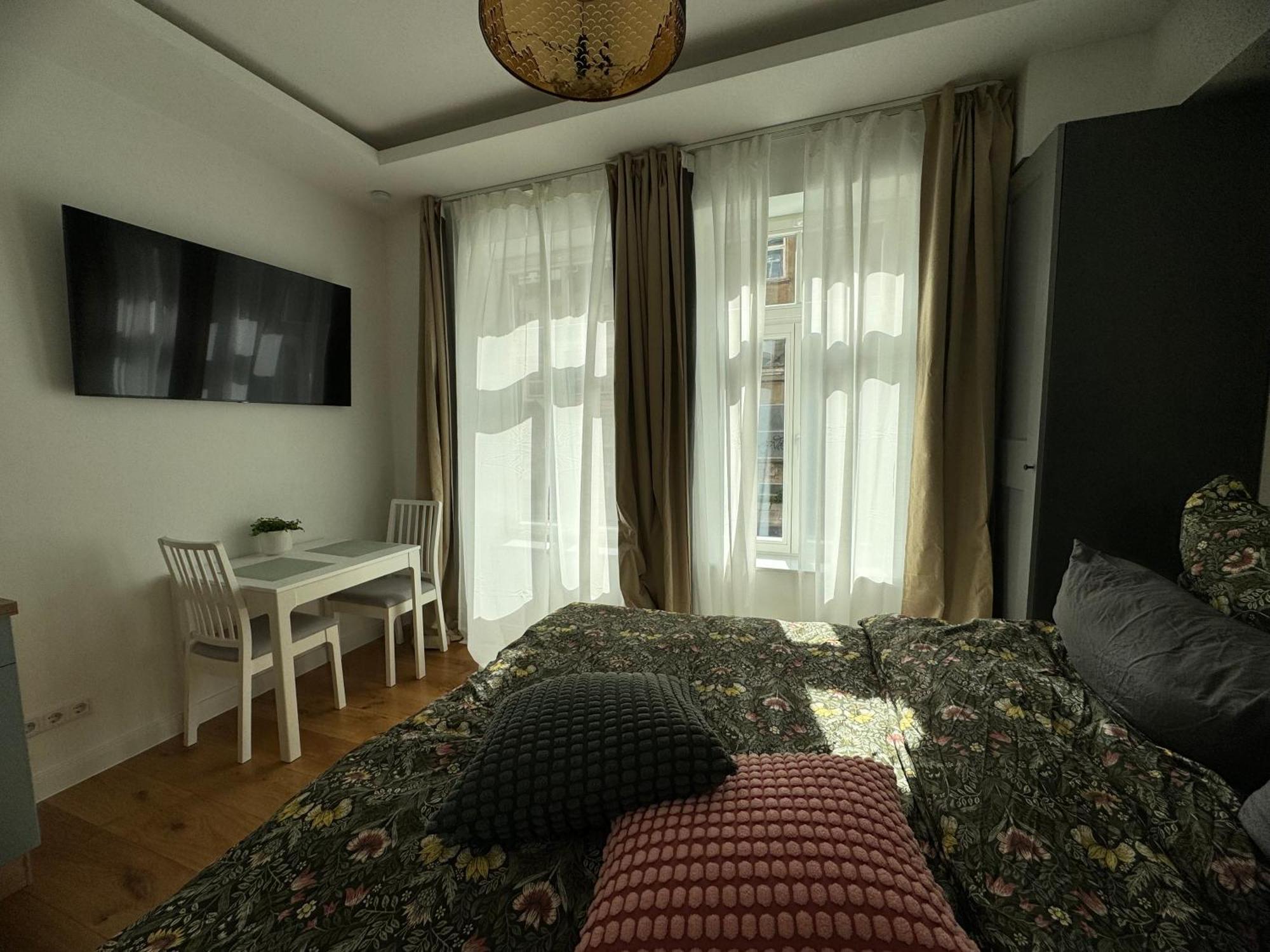 Boutique Hotel Pension Luisengruen Kueche 1Gbs Wlan Netflix Disney Magentatv Chemnitz Extérieur photo